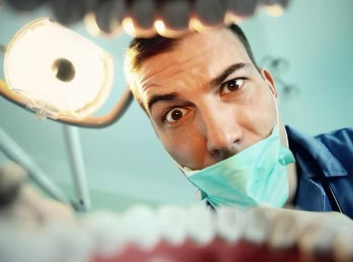 Top 3 Reasons People Hate Going to the Dentist: Insights from Rovi Smile Center